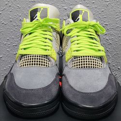Jordan Retro 4 SE 95 Neon Size 9
