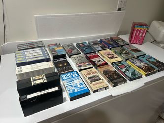 World War II VHS Tapes (36) Classics & Documentaries