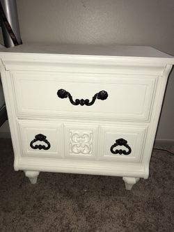 Really nice white nightstand
