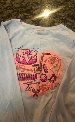 Girls cat and jack good condition shirt size 10-12