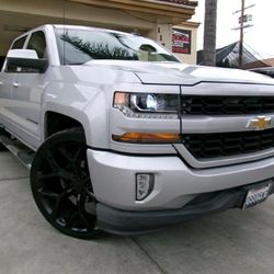 2016 Chevrolet Silverado 1500 LT Crew Cab 2WD