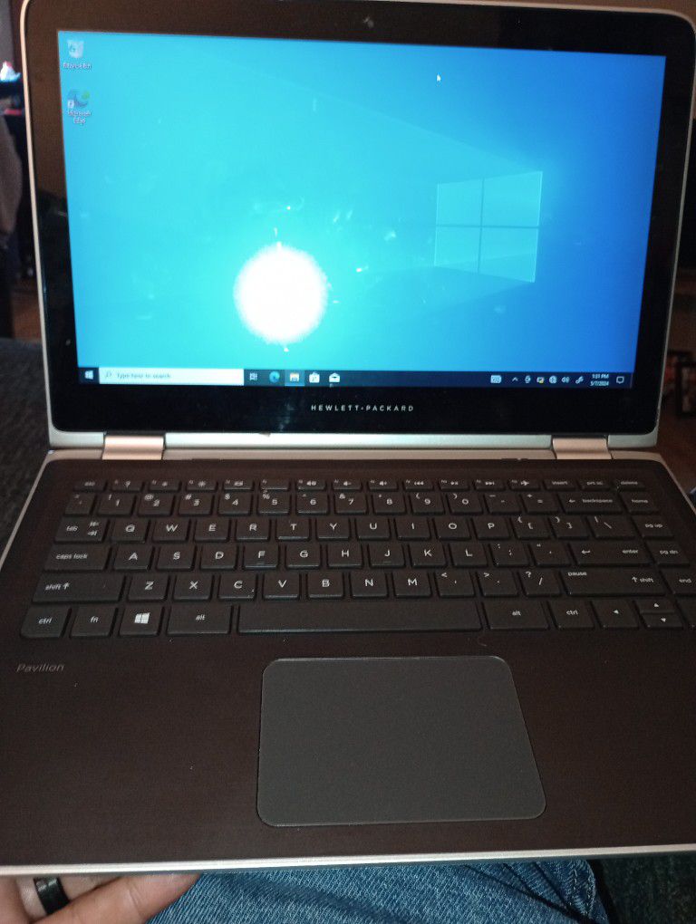 HP Pavilion Touch Screen Laptop/Tablet