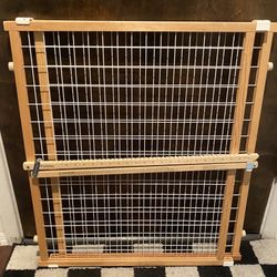 EXPANDABLE WOODEN GATE 29"-50"