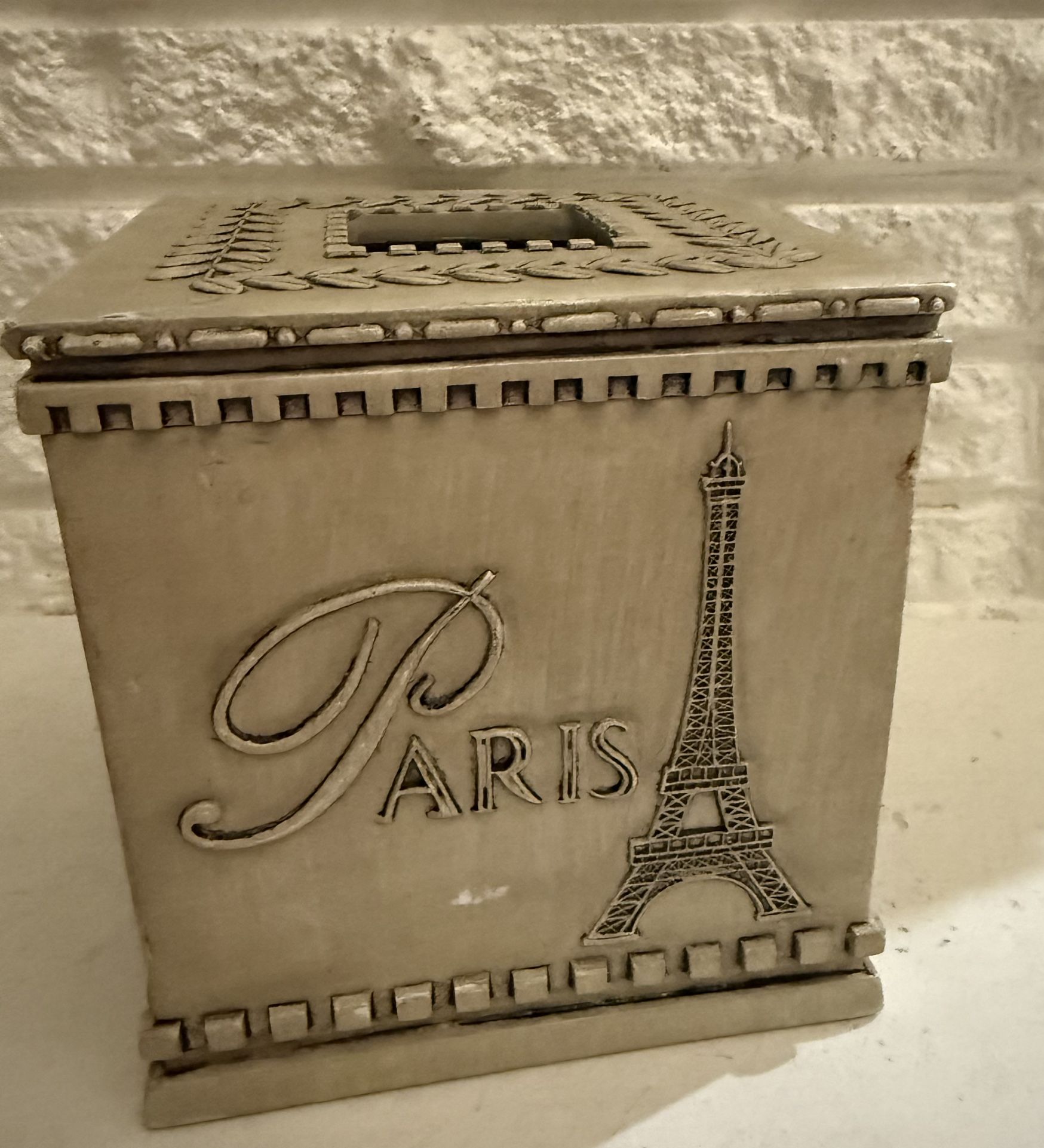 Paris Decorative tissue box
