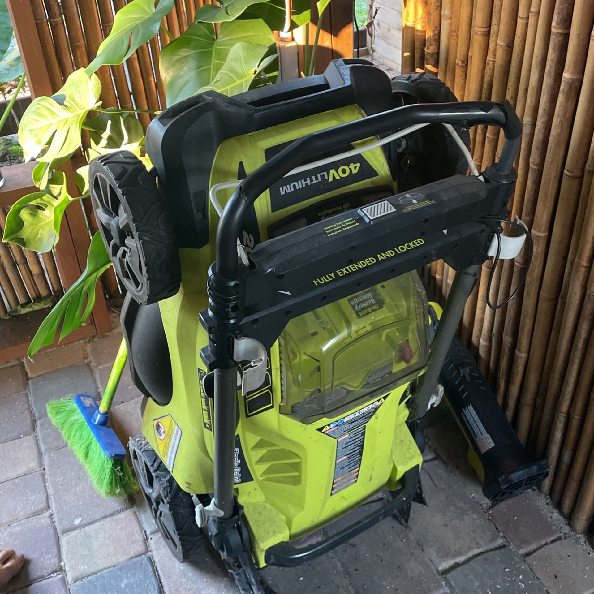Ryobi Mower for Sale in Miami, FL OfferUp