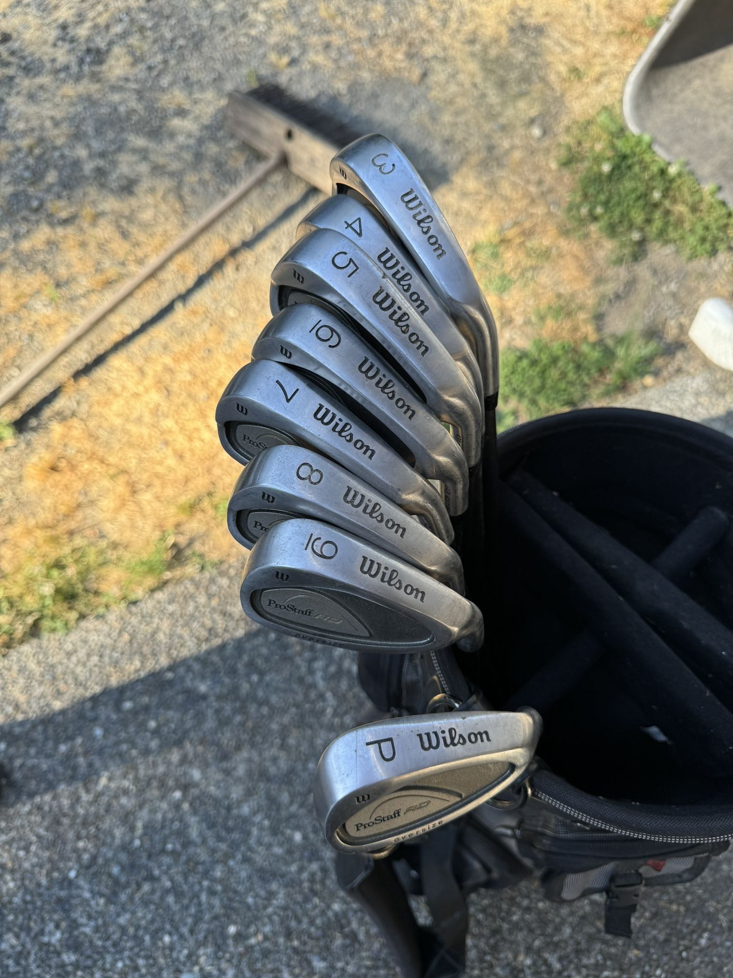Wilson Golf Club Set, Balls , Umbrella