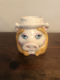 Vintage Miss Piggy mug
