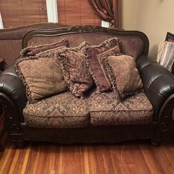 Sofa & Love Seat 