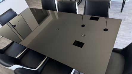 Zuri Modern Dining Table, 8 Chairs, 4 Barstools