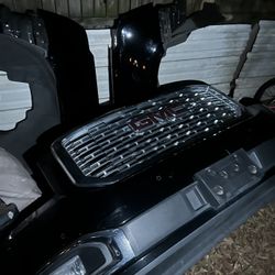 2015-2020 yukon denali front clip 