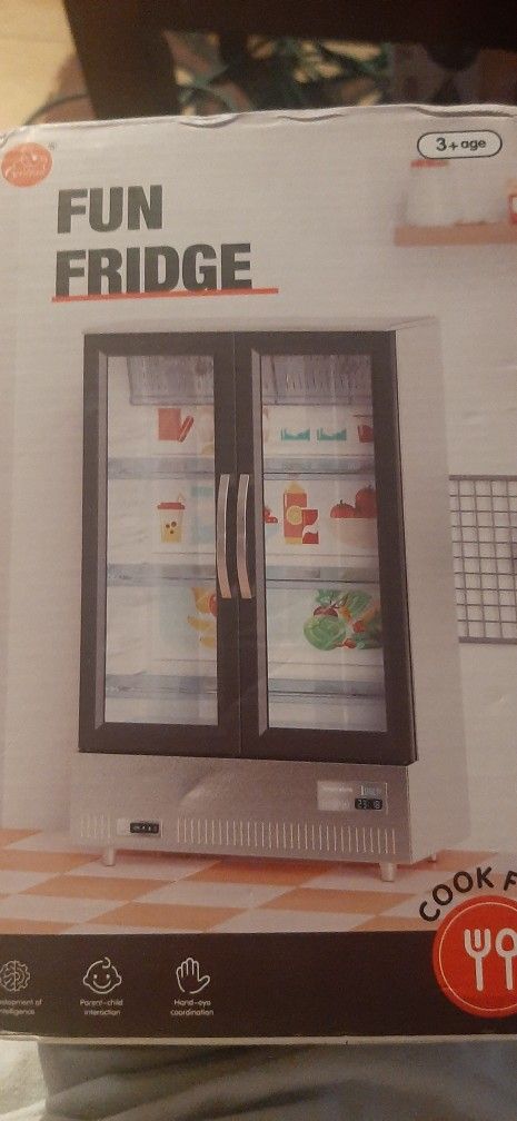 8"X5" Doll House Refrigerator