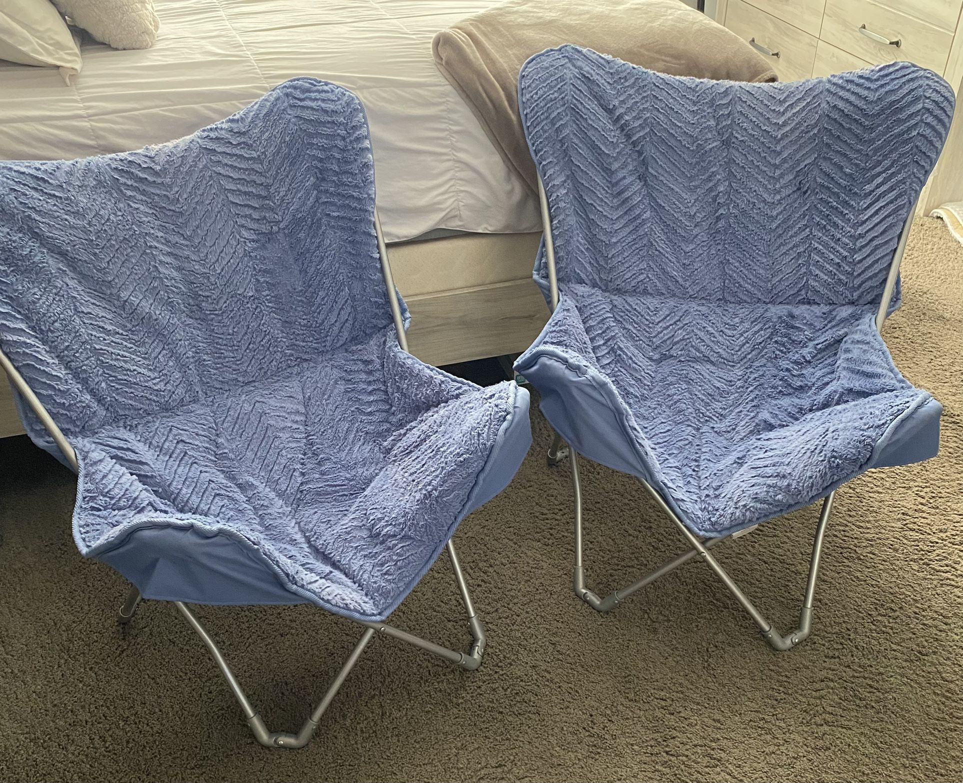 Lounging Chairs