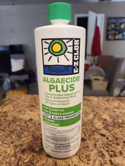 E-Z Chlor Algaecide Plus swimming pool Algae killer and prevention