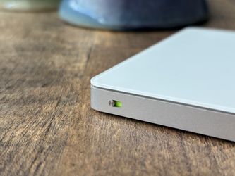 Apple Magic Trackpad 2 - White - Lightning