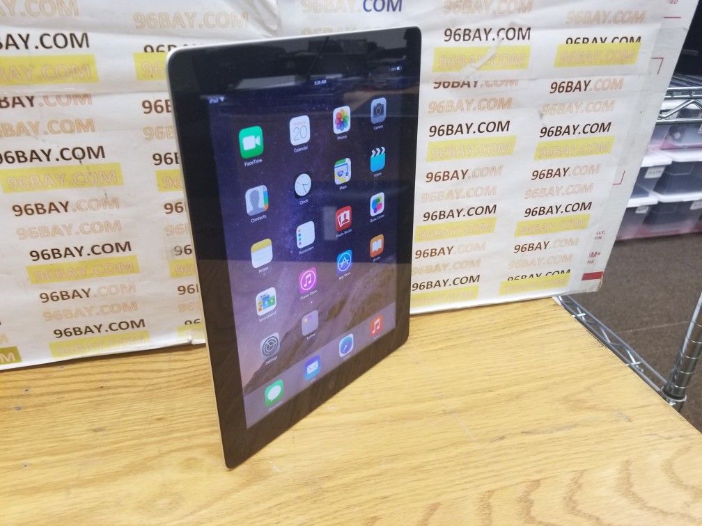 Apple iPad 4th Generation 16GB, Wi-Fi, 9.7" - Black (MD510LL/A) Good Shape (D1052)