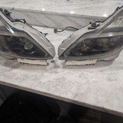 G37 Coupe Headlights 