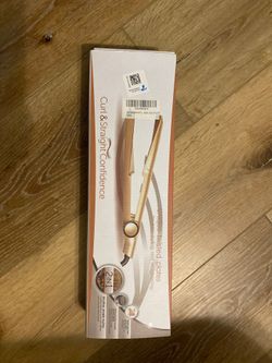 Brand new hair straightener