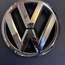 VW Emblem 