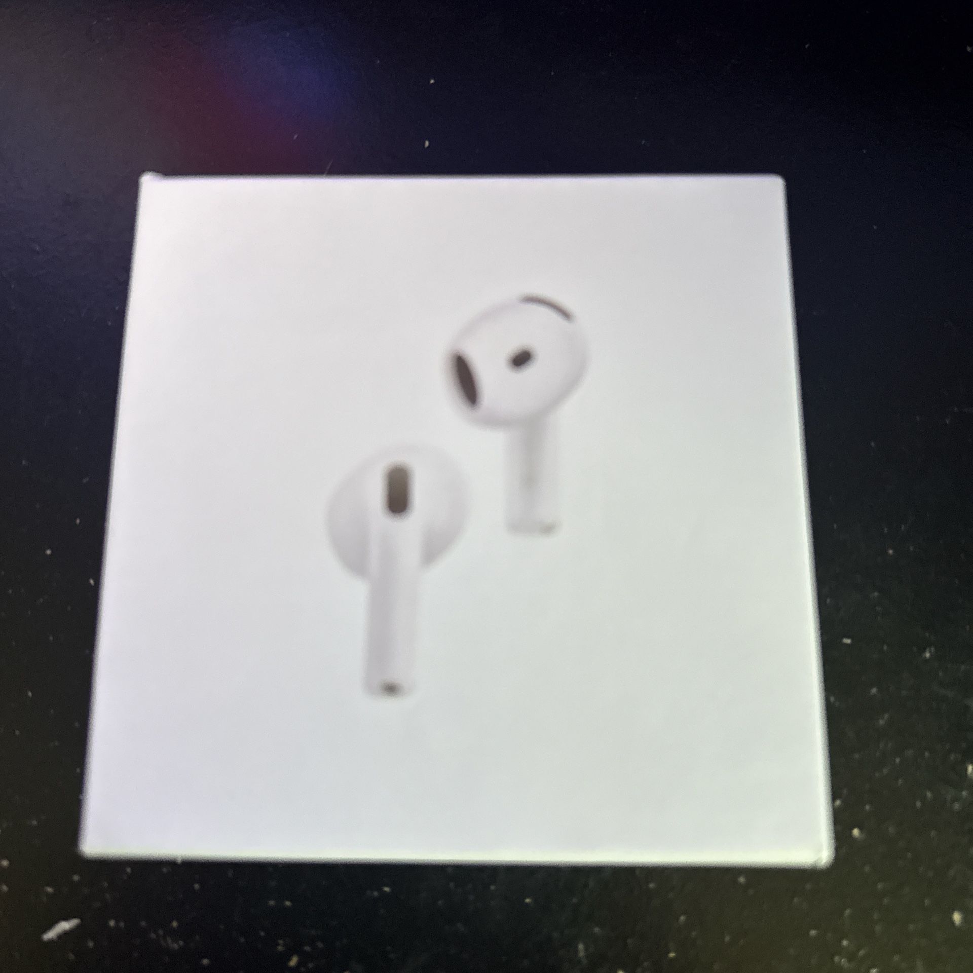 AirPods 4 ANC