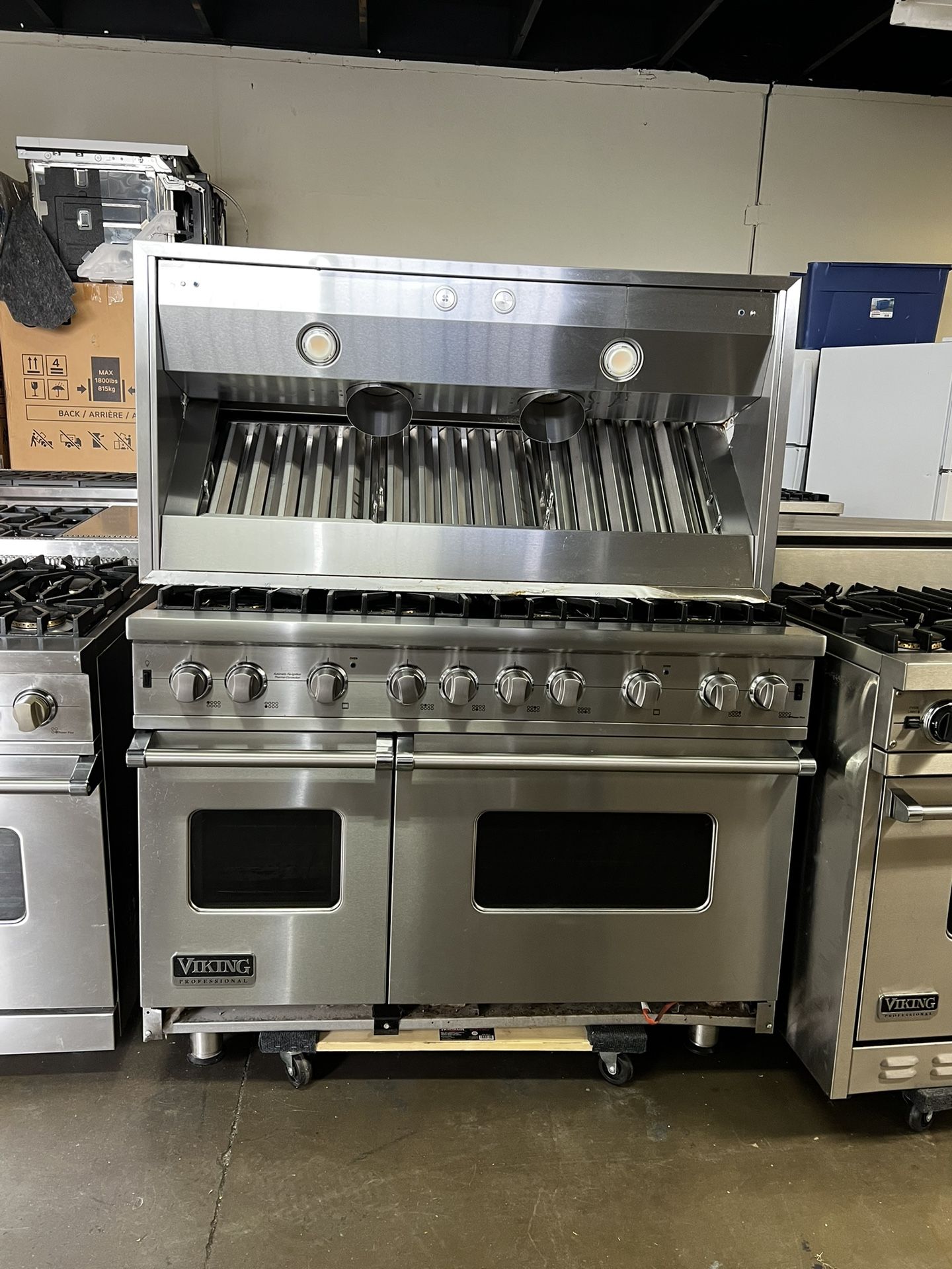 Viking 48”Wide All Gas Range Stove And Viking 48”Wide Range Hood