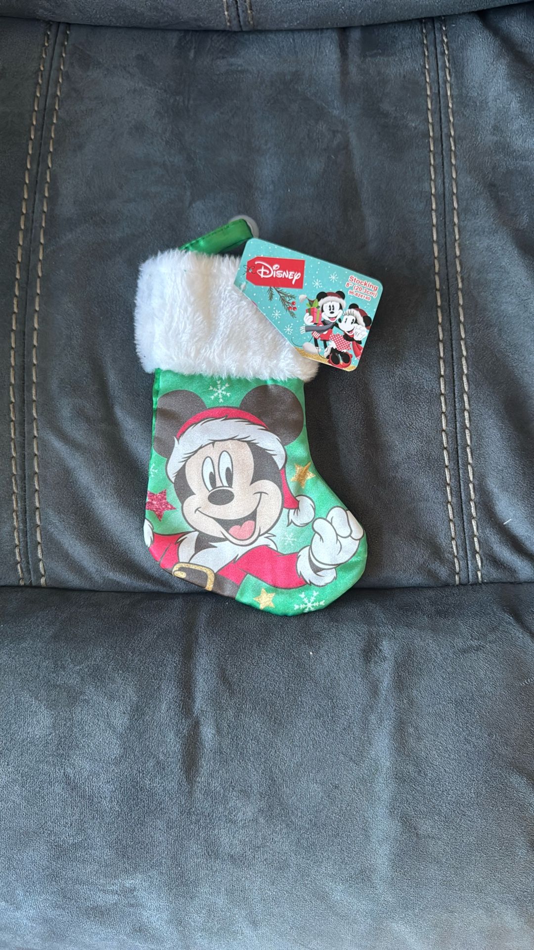 New With Tags Disney Mickey Mouse Santa Mini Stocking