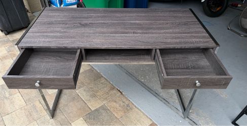 2 Drawer Desk