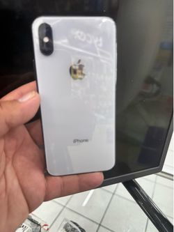 iPhone  XS. Unlock  64 GB