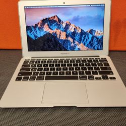 2012 MacBook Air 11 Inch
