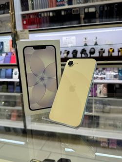 iPhone 17e 256GB Unlocked Pre-owned