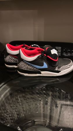 Blue and red Nike shoe size 7