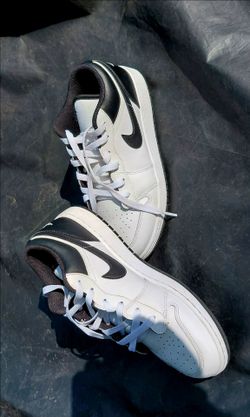 Kids Jordan 1 Low Top - 7y