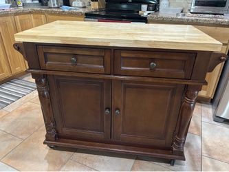 Kitchen Island on Wheels