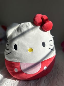 Hello Kitty Plushie 