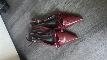 Wine Kitten Heels