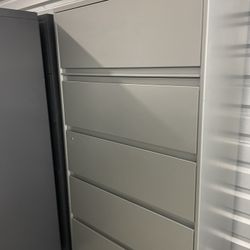 Two Identical Five Drawers Lateral Metal Filing Cabinets By The Steelcase Co. For Sale Price Per One Cabinet