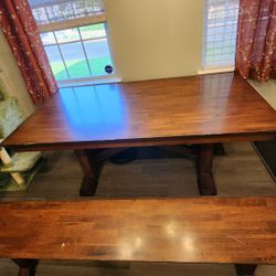 Dinning Room Table