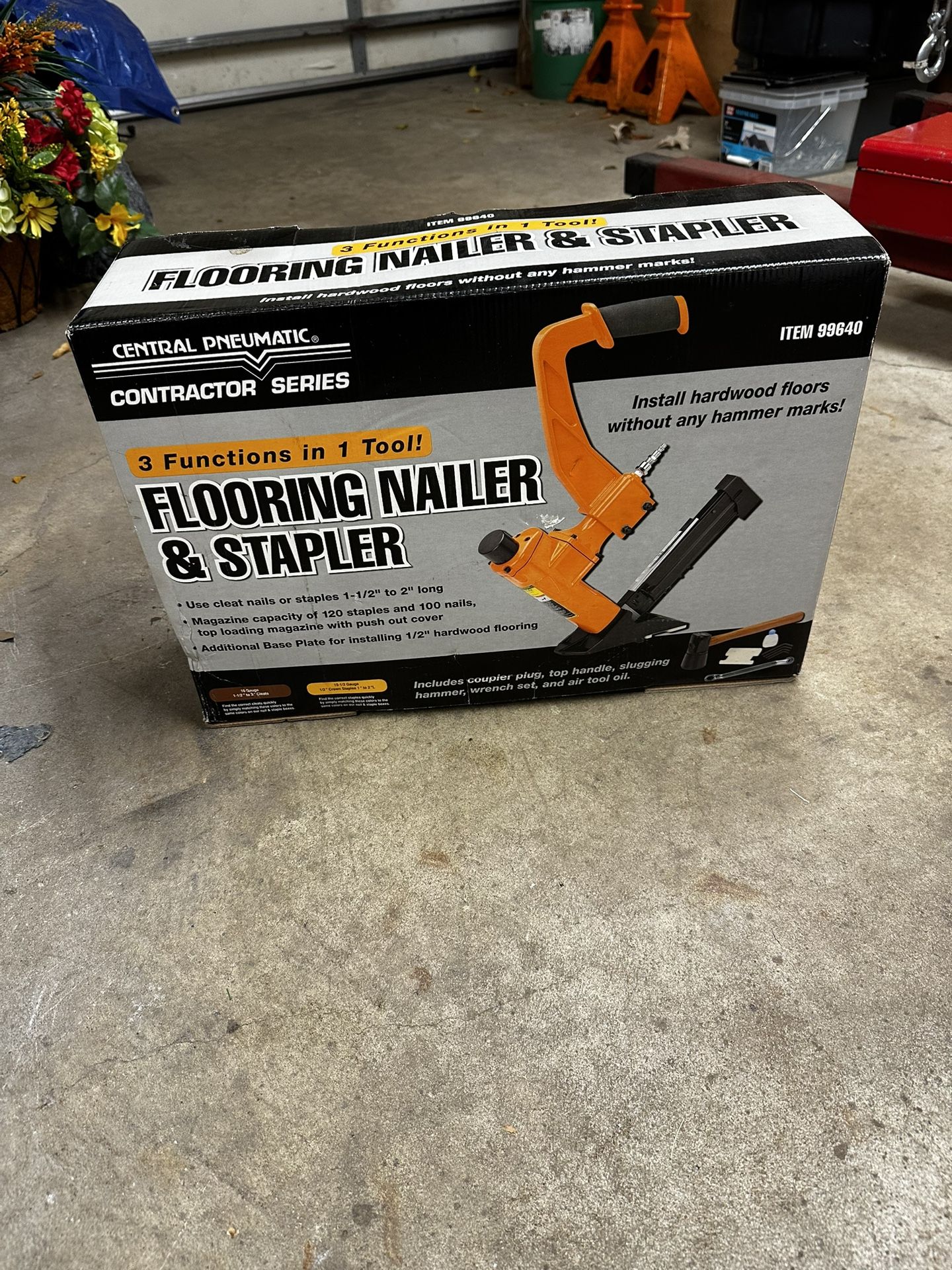 Flooring Nailer & Stapler