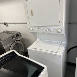 Stakabol Washers And Dryer