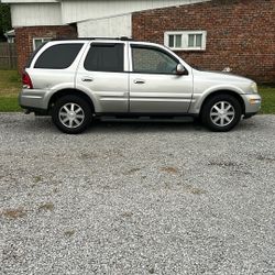 2004 Buick Rainier