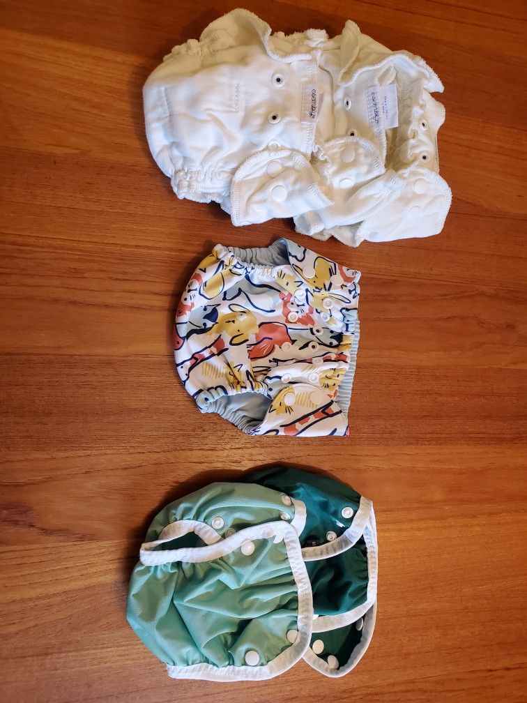 Newborn Cloth Diaper Covers & Inserts