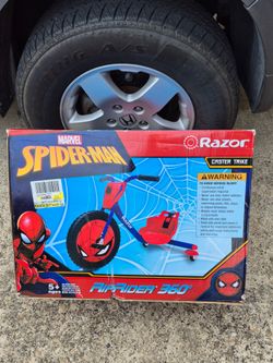 New in Box Razor Spider-Man RipRider 360