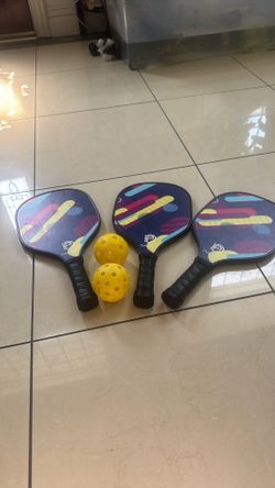 Used Decent family paddles !!