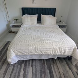 Queen bed for sale