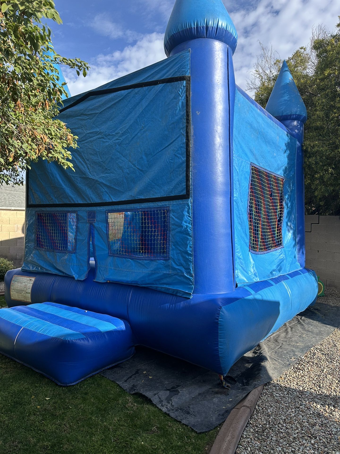 Bounce House. Jumper For Sale