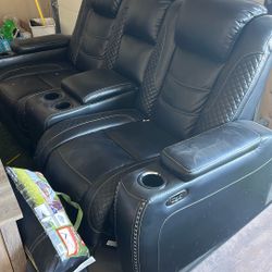 Electric Sofa With Hosters 