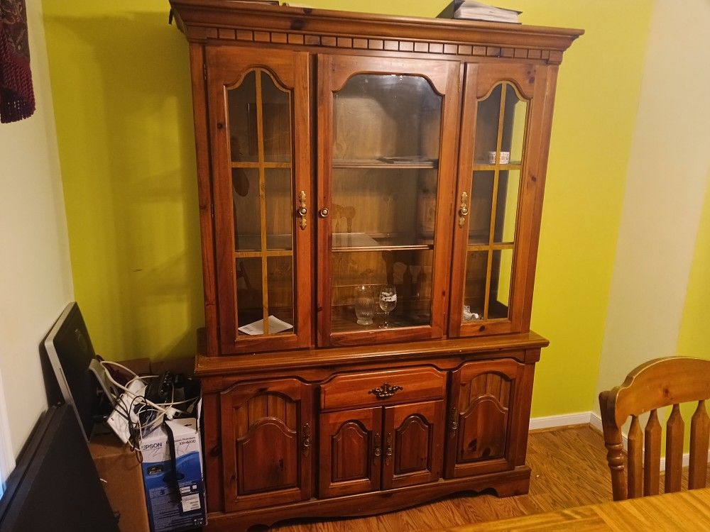 China Cabinet Good Condition