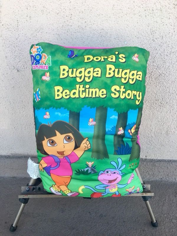 Dora's Bugga Bugga Bedtime Story Pillow Book