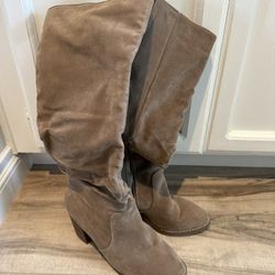 Women’s Size 9 Tall Boots