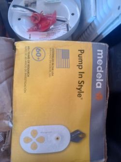 Brand new breast pump