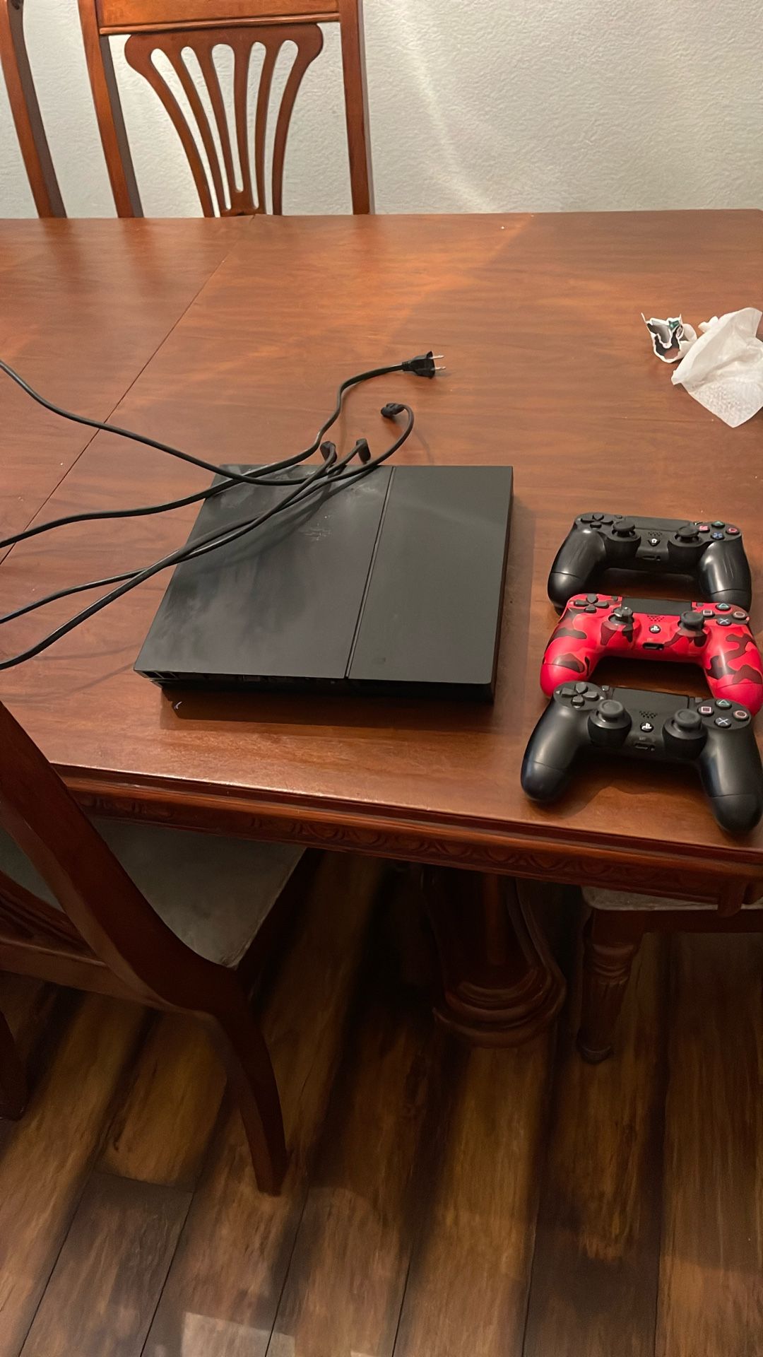 PS4 With controllers